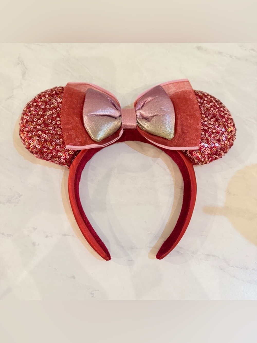 NEW Disney Minnie Mouse Red and Pink Sparkle Ears - Picture 4 of 8
